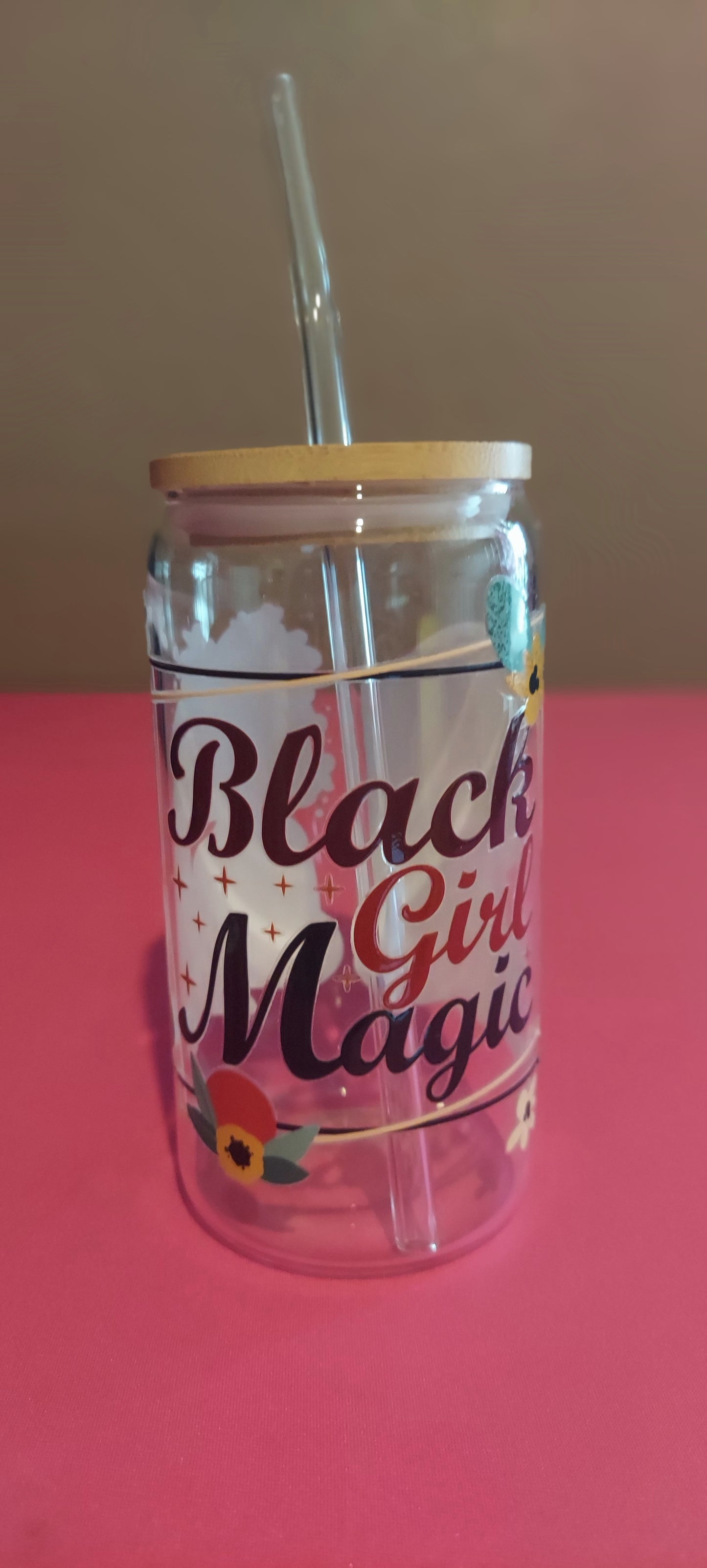 GLASS CUP WITH LID AND STRAW